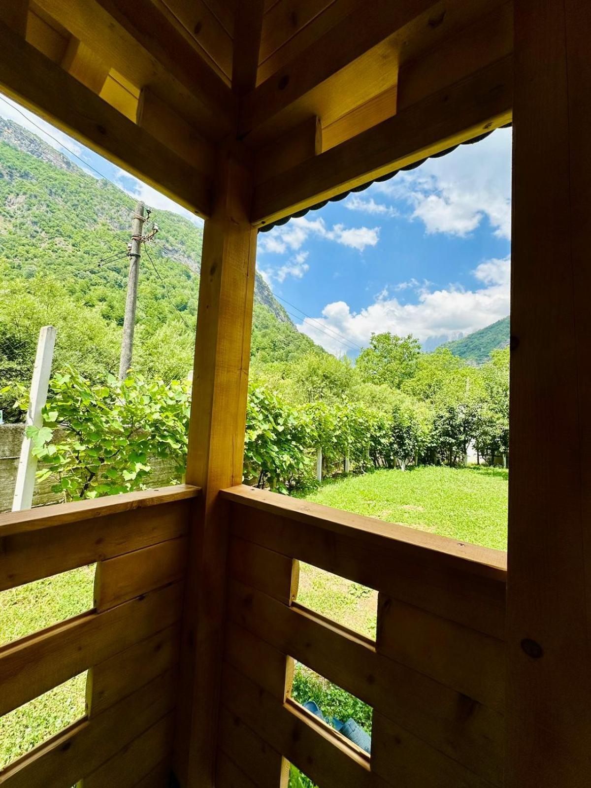 Mountain Oasis 호텔 발보너 외부 사진